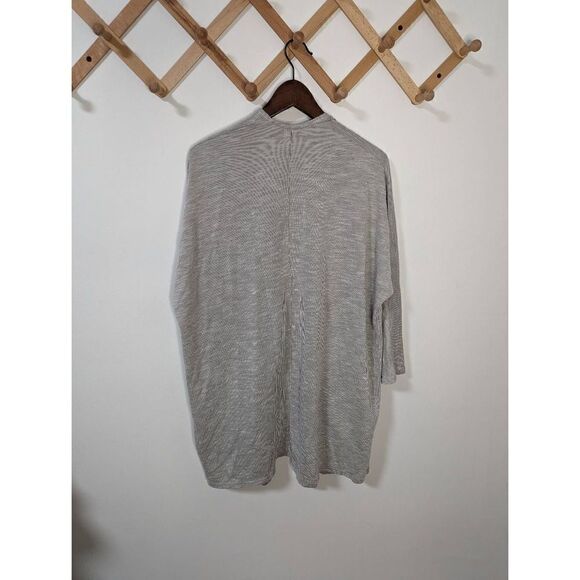 Donni. Open Front Striped Ribbed Cardigan with Pockets - OSFA - Picture 6 of 6